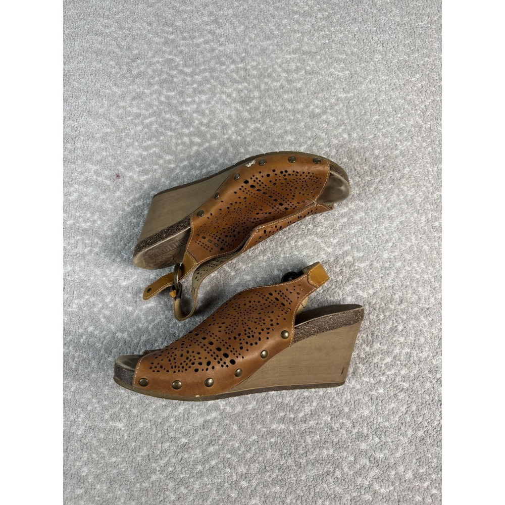 Pikolinos Sandals Womens Size 9.5 EU 40 Brown Leather Wedge Slingback Studded